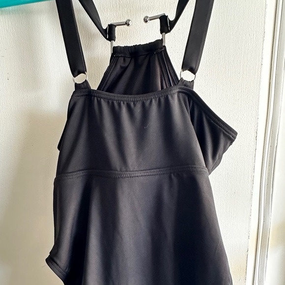 NWT - MICHAEL Michael Kors High Neck One Piece Swimsuit - Solids Black Size 8 - Picture 6 of 12